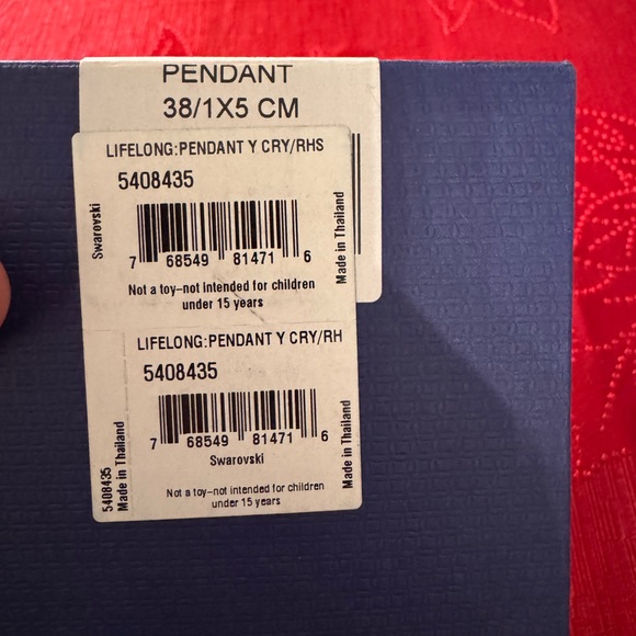 Swarovski Gold Necklace with Crystal Detailing - Picture 5 of 5